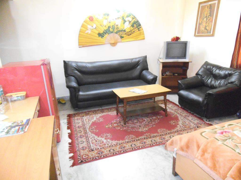 City Centre Hotel Agartala Phòng bức ảnh