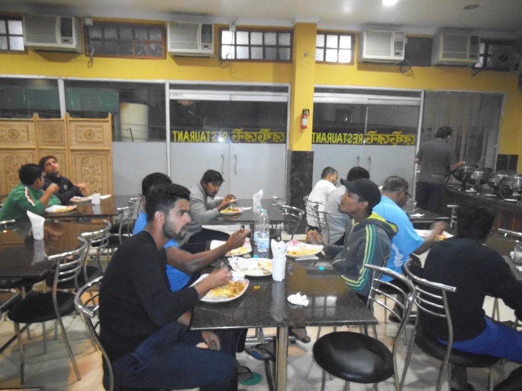 City Centre Hotel Agartala Ngoại thất bức ảnh